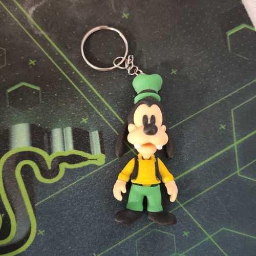 Goofy Flexi 3D printed keychain customizable colors