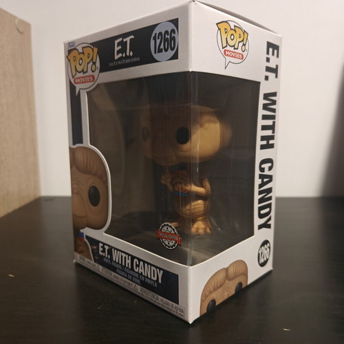 Funko Pop! E.T. with Candy vinyl figure like new