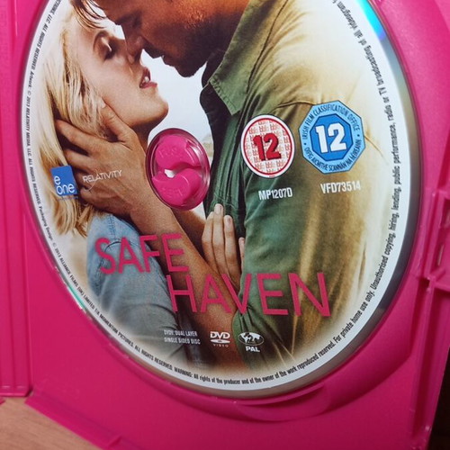 Safe Haven DVD like new with English subtitles