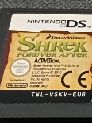 Shrek game for Nintendo DS used in very good condition