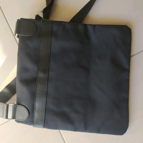 Bitsiani shoulder bag unused