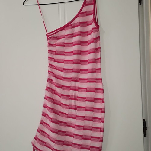 Bershka club dress with one shoulder, size M, like new, white pink