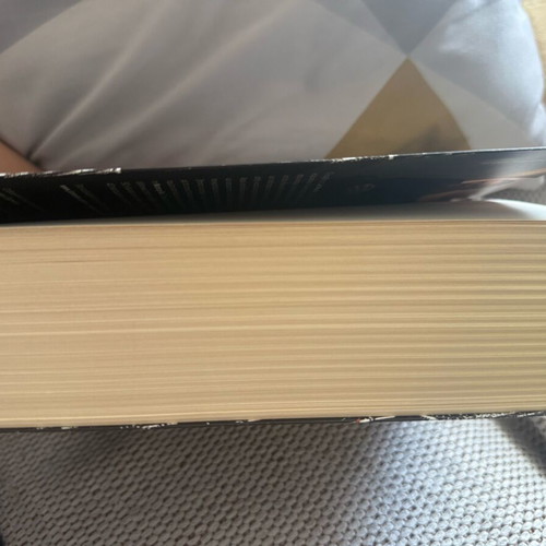 Jo Nesbo Macbeth book like new, Greek translation