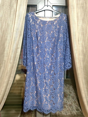 Camelot dress like new with gray-blue lace and beige lining