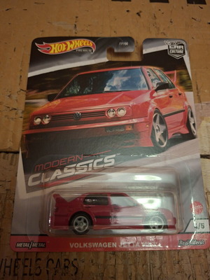 Hot Wheels Premium Volkswagen Jetta Mk3 Modern Classics new