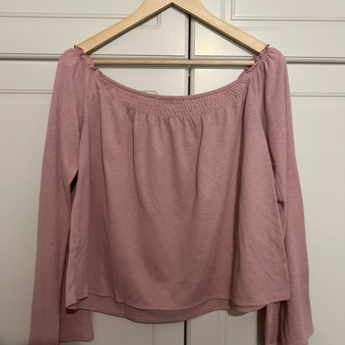 Bershka off-shoulder top like new, size M
