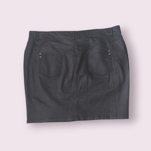 Kiabi XXL Waxed Skirt black, like new