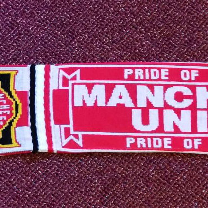 Manchester United Red Devils scarf like new, authentic collectible