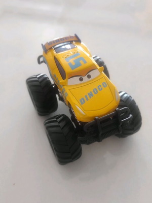 Cruz Ramirez με μεγάλες ρόδες καινούργια από Cars McQueen