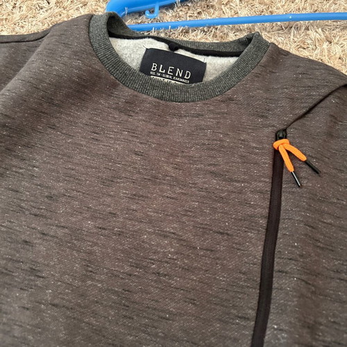 Blend sweatshirt size M like new, gray