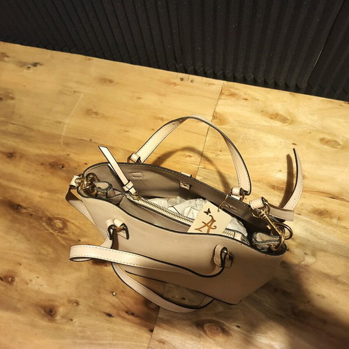 Accessorize beige shoulder bag medium with detachable strap new