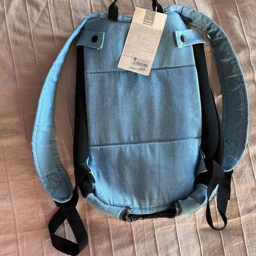 Nunbell dog carrier for small breed, like new