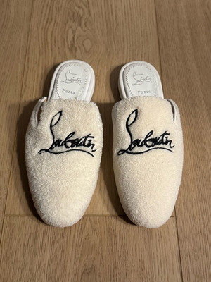 Christian Louboutin Navy Coolito Donna slippers like new, white