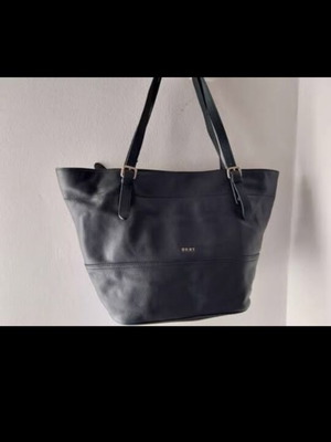 Γυναικεία τσάντα tote DKNY από δέρμα, μαύρη