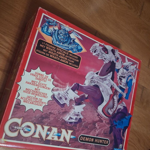Conan Demon Hunter figure like new, complete and unused