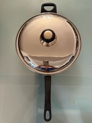 Германска тенджера-тиган като нова, 30 см диаметър