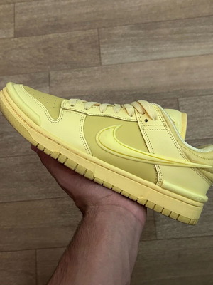 Nike Dunk Low Twist καινούργιο, μέγεθος 41, κίτρινο