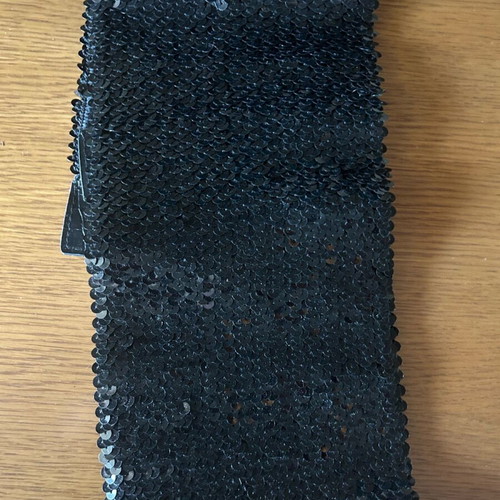 Women's belt with sequins elastic like new, black adjustable