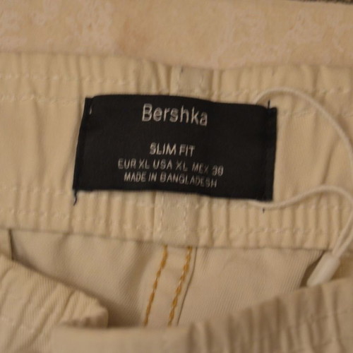 White pants used, size L