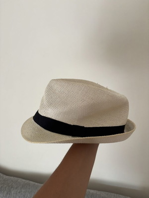 Unisex hat, beige with black band