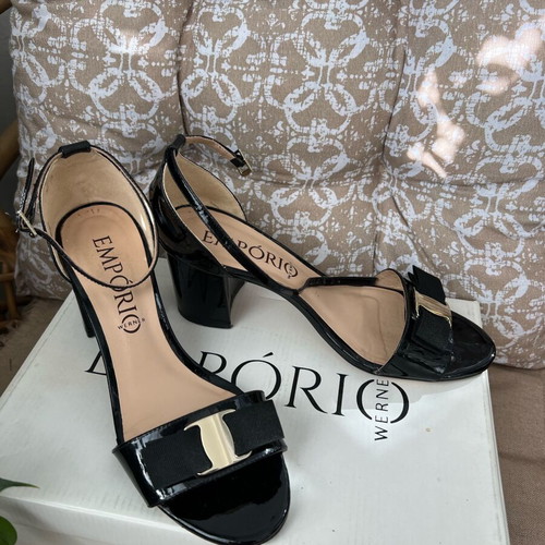 Emporio patent leather sandals like new, size 36, black
