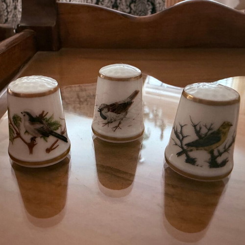 Porcelain thimbles collection with handpainted birds, Greek Collectors Circle