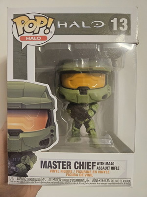 Master Chief Funko Pop употребяван с повредена кутия
