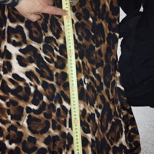 Mini dress animal print like new, size S