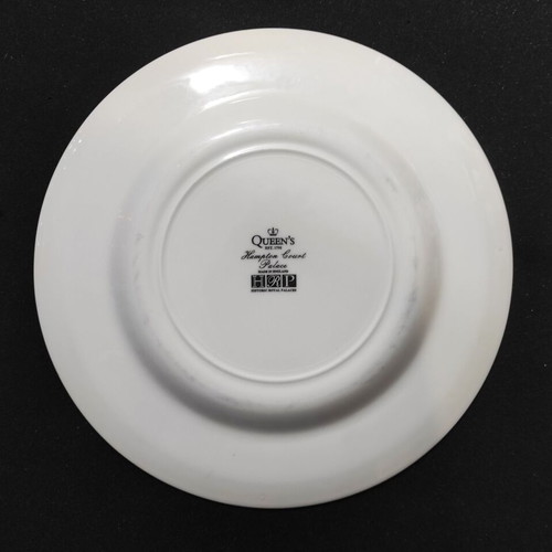 Queen's China Hampton Court Palace collectible plates used