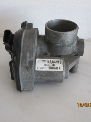 Πεταλούδα γκαζιού Ford Fiesta '02-'08 μεταχειρισμένη, κωδικός 2S6U-EB