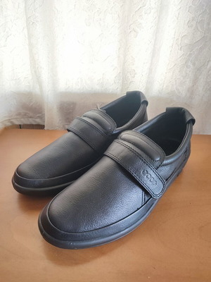 Ecco Soft leather anatomical sneakers black size 42