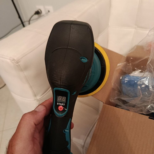 Waxing and polishing machine with two batteries, new