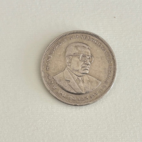 Coin 5 rupees Mauritius 1991 used