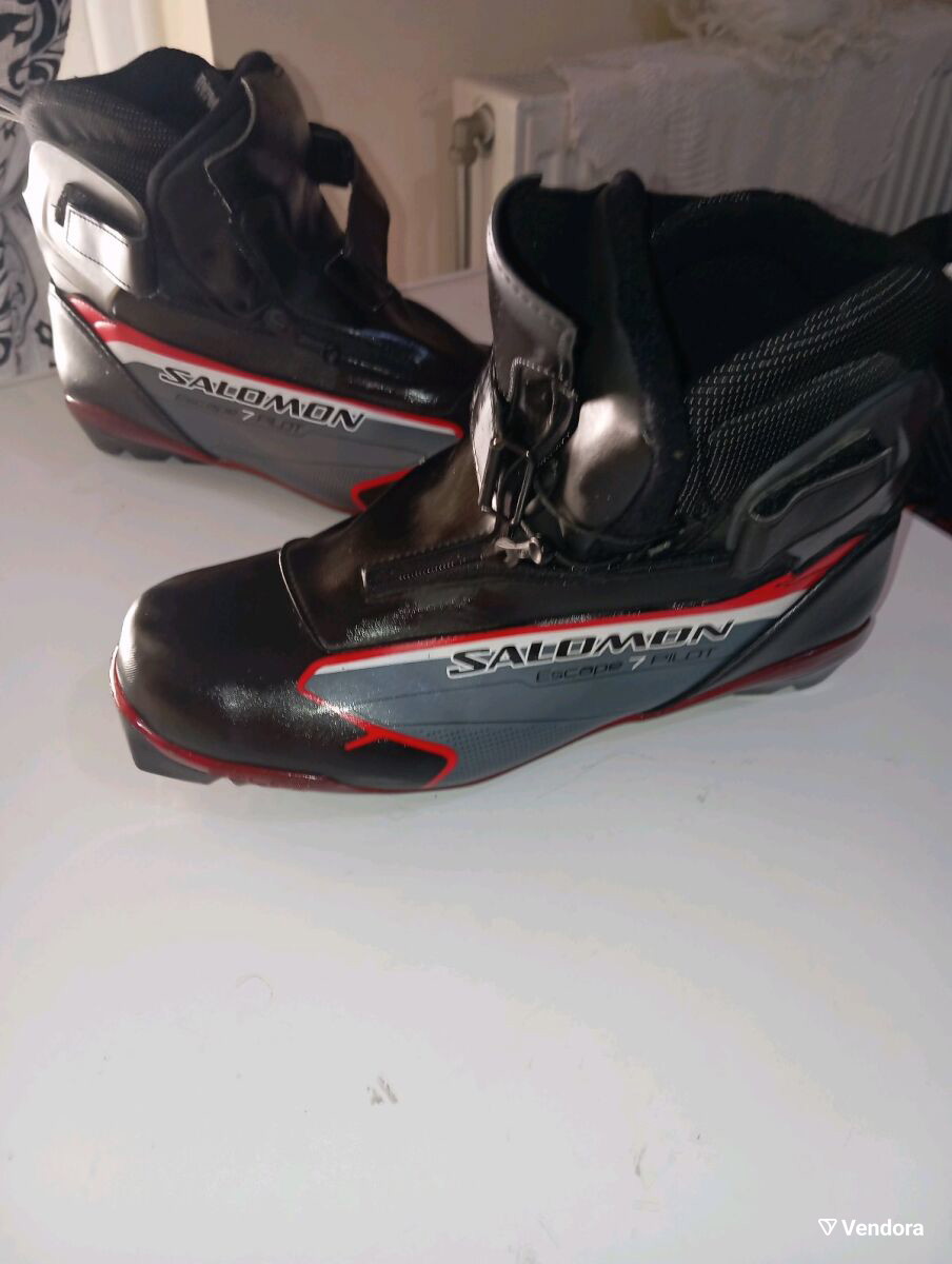 salomon escape 7 pilot ski boots XC Boot day comfort and easy fit adjustment Salomon Escape 7 Pilot CF