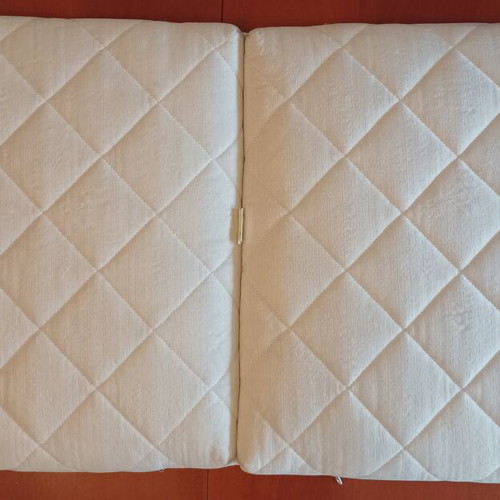 Grecostrom Cocolok foldable mattress for playpen, like new