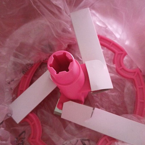 Tupperware stopper new, hand mixer