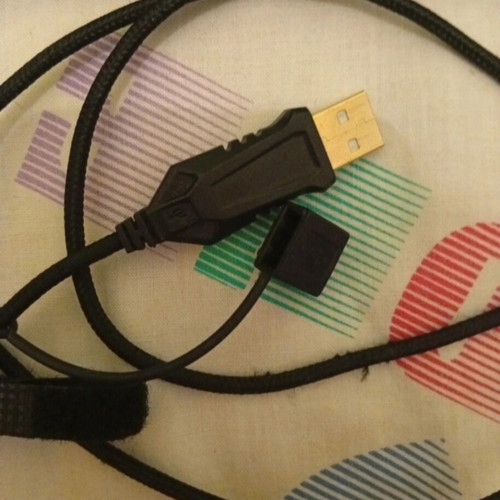Sagara KB 2300 G mechanical keyboard with RGB lights