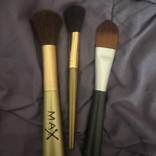 Makeup brush set used, barely used