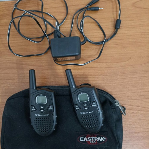 Midland G5 walkie-talkie used