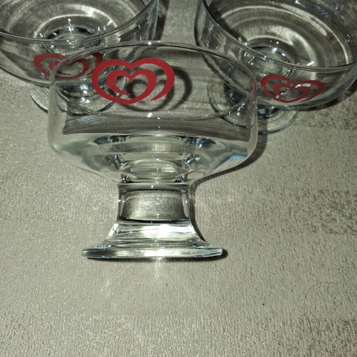 Algida glass ice cream bowls set of 3 like new, vintage collectible