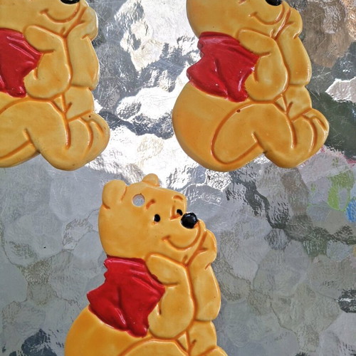 Winnie clay decorations like new, set of 3 with magnets