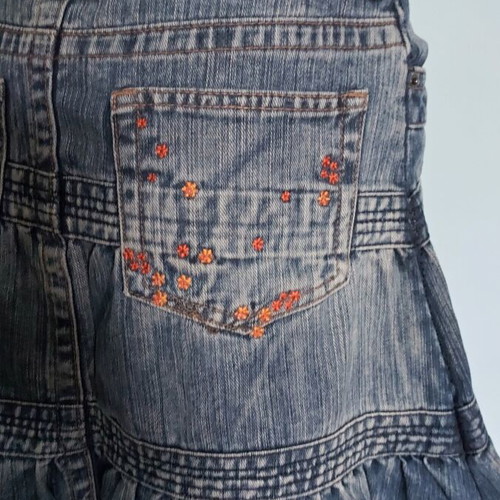 Дънкова пола Denim Kiss & Co с волани като нова