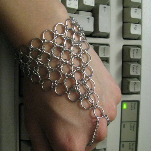Punk Goth Chainmail glove bracelet new made of steel rings