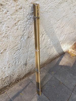 Aluminum window blind 1.50m x 2.00m like new, gold/beige metallic