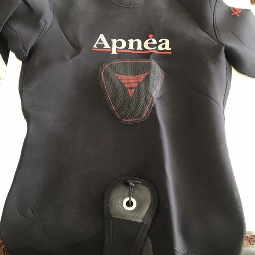 Jacket Apnea for diving with integrated hood, like new, size XL