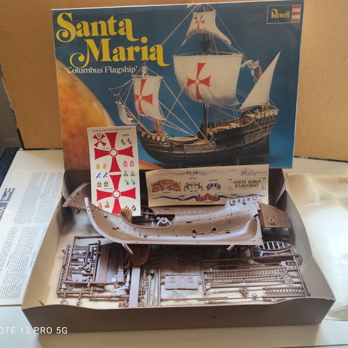 Revell “S” Kit 1957 first edition, like new