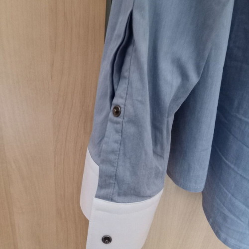 Drago & Rado shirt like new, size L