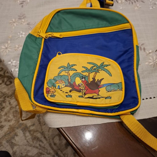 Children's backpack like new, colorful with designs