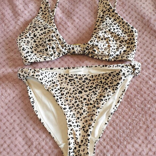 Leopard print swimsuit H&M size 34 like new