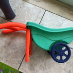 Toy wheelbarrow